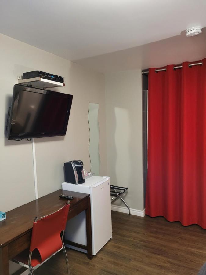 Auberge Amerilys รีวีแยร์-ดู-ลู ภายนอก รูปภาพ
