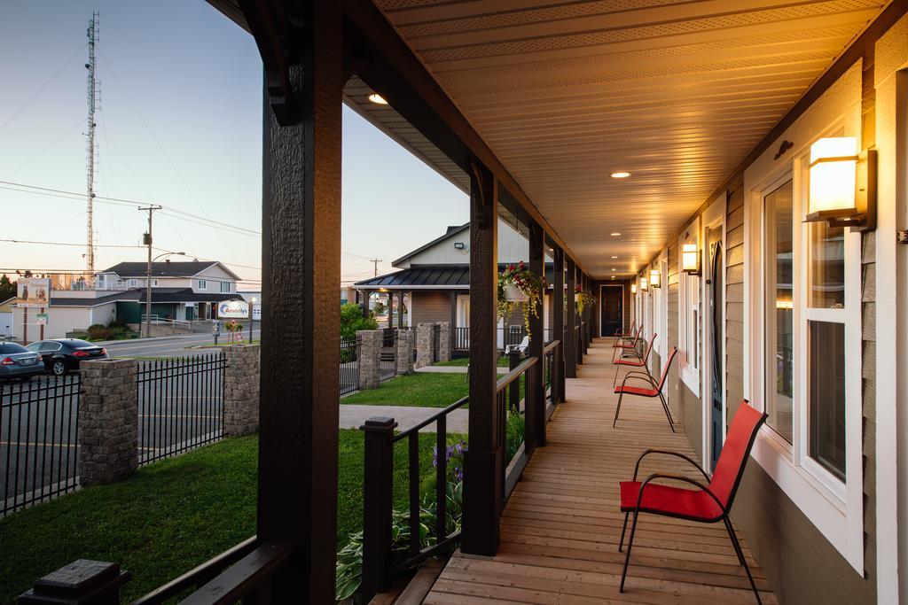 Auberge Amerilys รีวีแยร์-ดู-ลู ภายนอก รูปภาพ