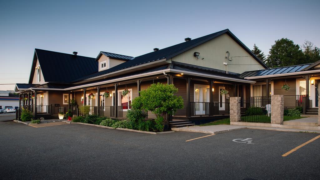 Auberge Amerilys รีวีแยร์-ดู-ลู ภายนอก รูปภาพ