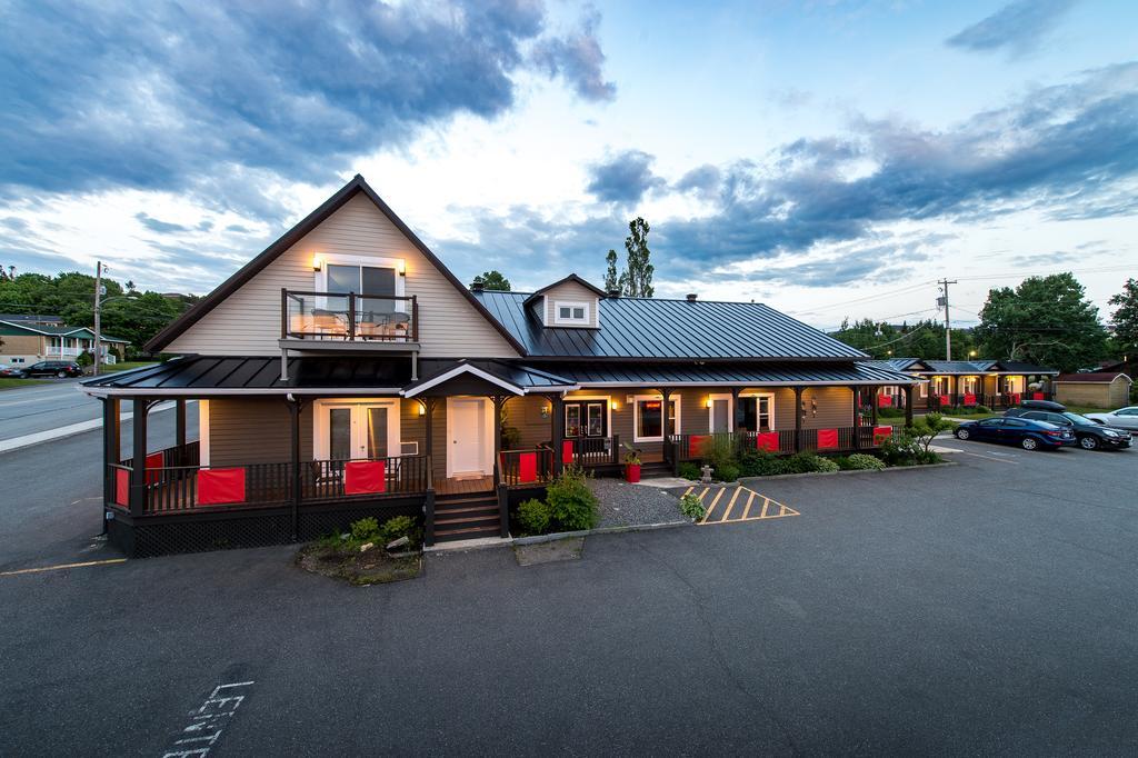 Auberge Amerilys รีวีแยร์-ดู-ลู ภายนอก รูปภาพ